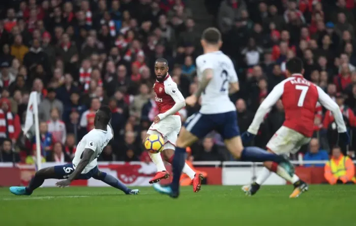 Framed Print : Alexandre Lacazette crosses the ball to Alexis Sanchez to score Arsenals 2nd goal