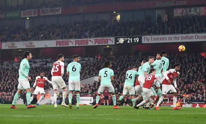 Framed Print : Alexandre Lacazette Scores Arsenal's Fifth Goal vs Bournemouth, Premier League 2018-19
