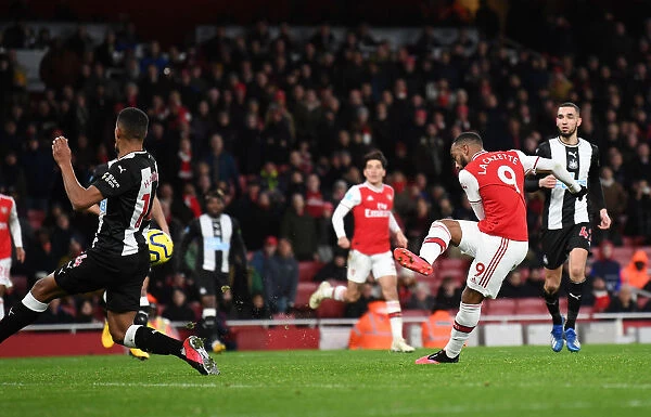 Alexandre Lacazette Scores Arsenal's Fourth Goal Against Newcastle United - Arsenal FC vs Newcastle United, Premier League 2019-2020