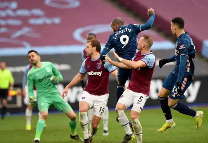 Framed Print : Alexandre Lacazette Scores Arsenal's Third Goal: West Ham United vs Arsenal, Premier League 2020-21