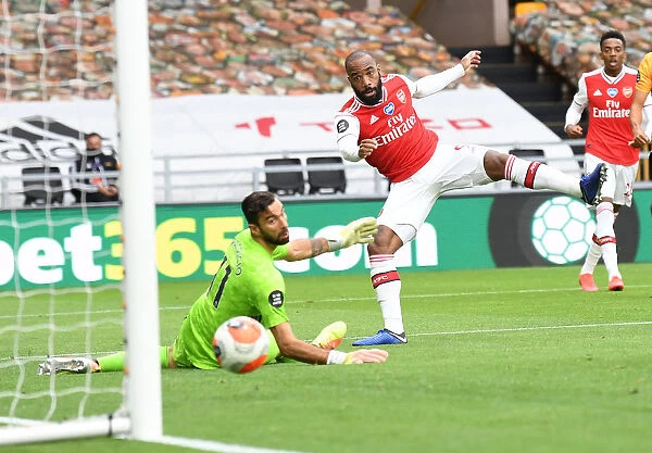 Alexandre Lacazette Scores Arsenal's Second Goal: Wolverhampton Wanderers vs Arsenal, Premier League 2019-2020 - Lacazette's Strike at Molineux