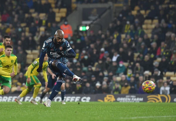 Alexandre Lacazette Scores Decisive Penalty: Arsenal Secure Victory over Norwich City (Premier League 2021-22)