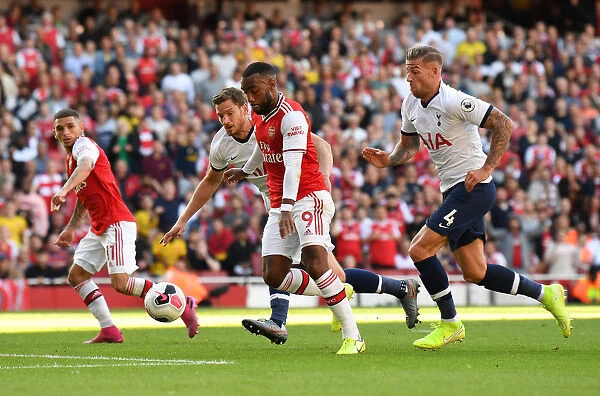 Alexandre Lacazette Scores First Goal: Arsenal Triumphs over Tottenham in Premier League 2019-20