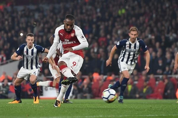 Alexandre Lacazette Scores Penalty for Arsenal in Premier League 2017-18