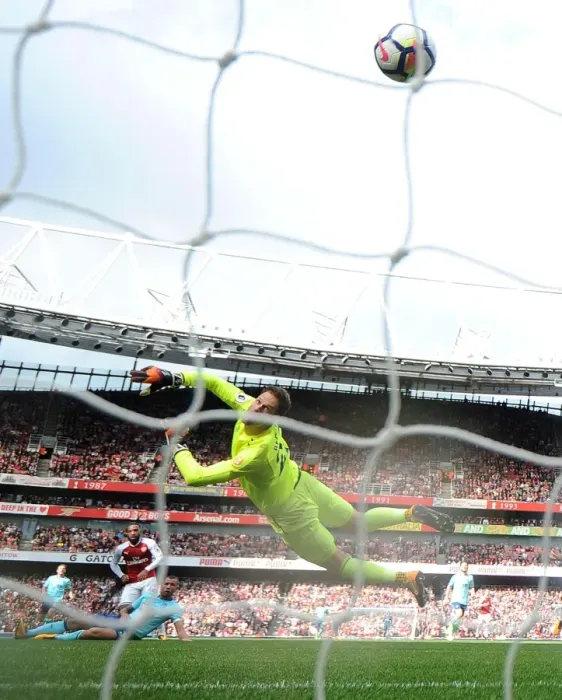Framed Print : Alexandre Lacazette Scores the Winning Goal Past Asmir Begovic: Arsenal's Triumph over AFC Bournemouth in the Premier League 2017-18