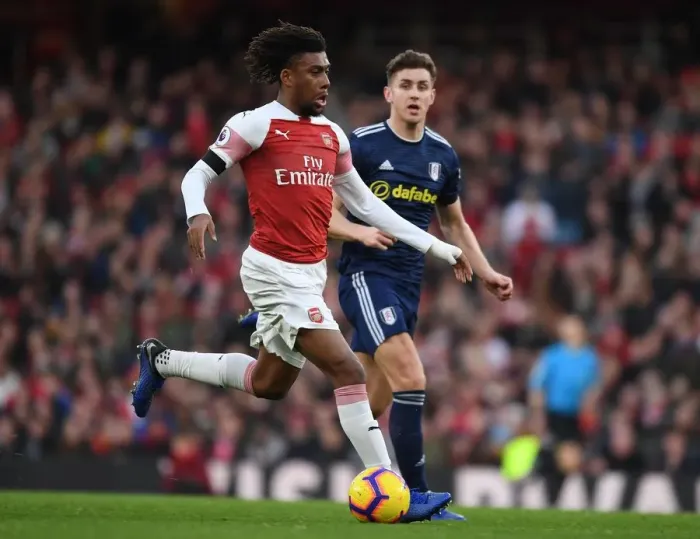Framed Print : Alexis Lacazette in Action: Arsenal vs. Fulham, Premier League 2018-19
