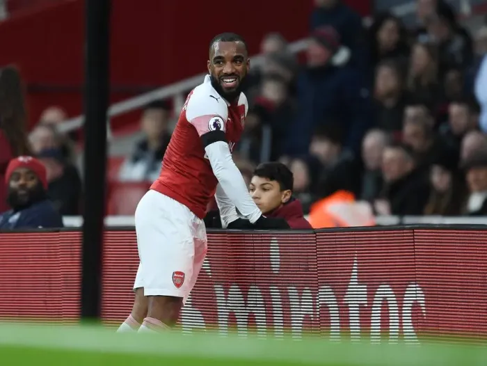 Framed Print : Alexis Lacazette in Action: Arsenal vs. Fulham (Premier League 2018-19)