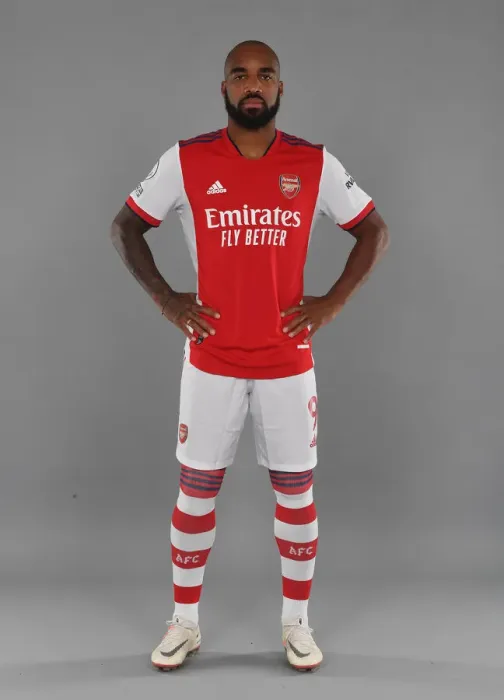 Framed Print : Alexis Lacazette Kicks Off Arsenal's 2021-22 Season at London Colney Training Ground