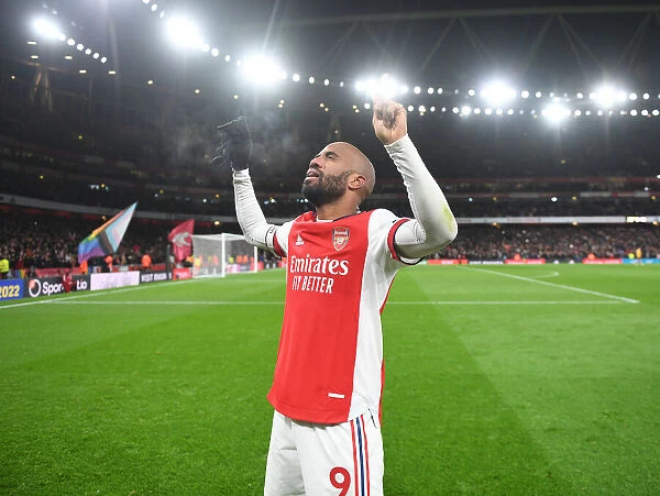 Alexis Lacazette Scores His Second: Arsenal's Victory over Wolverhampton Wanderers in the Premier League 2021-22 - Arsenal's Star Forward Secures Win for The Gunners