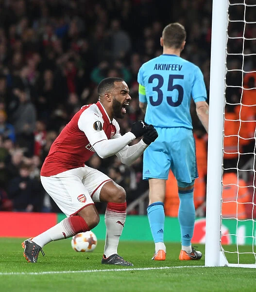 Alexis Lacazette's Brace Leads Arsenal to Europa League Victory over CSKA Moscow