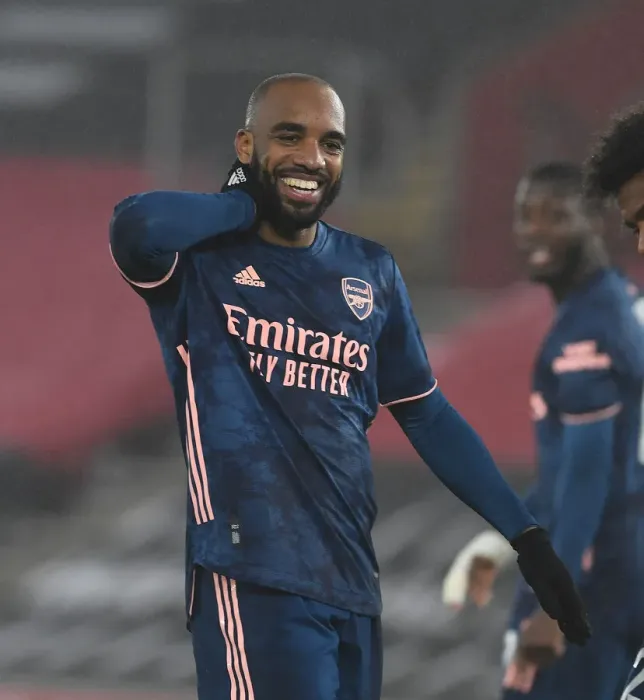 Framed Print : Alexis Lacazette's Hat-Trick: Arsenal's Empty-Stadium Victory over Southampton (2021)