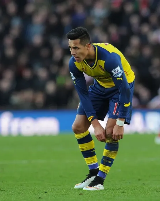 Framed Print : Alexis Sanchez: In Action for Arsenal vs. Stoke City, Premier League 2014-15