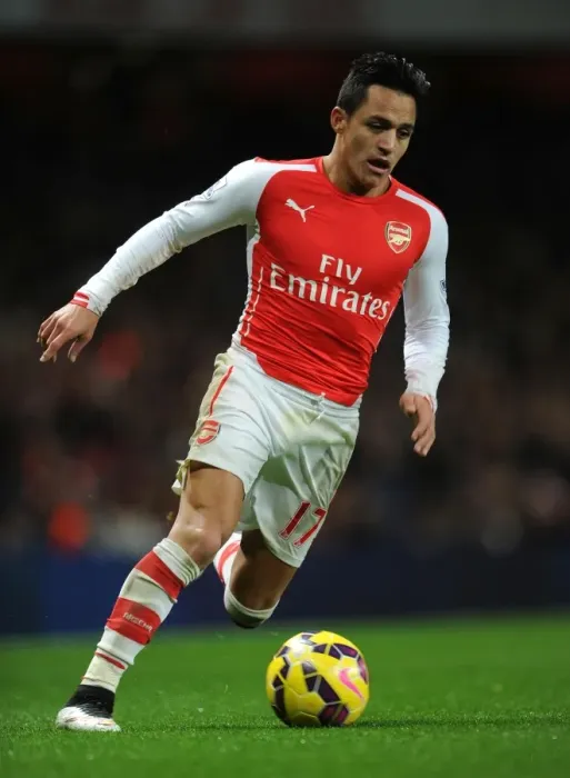 Framed Print : Alexis Sanchez in Action: Arsenal vs. Queens Park Rangers, Premier League 2014-15
