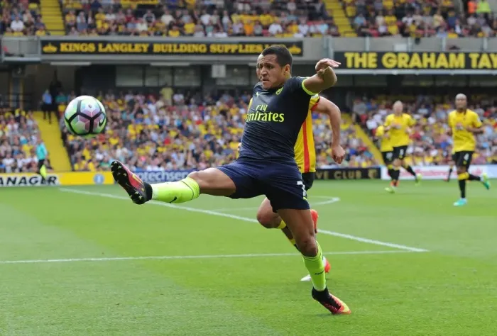 Framed Print : Alexis Sanchez in Action: Arsenal vs. Watford, Premier League 2016-17 Framed Print : Alexis Sanchez in Action: Arsenal vs. Watford, Premier League 2016-17