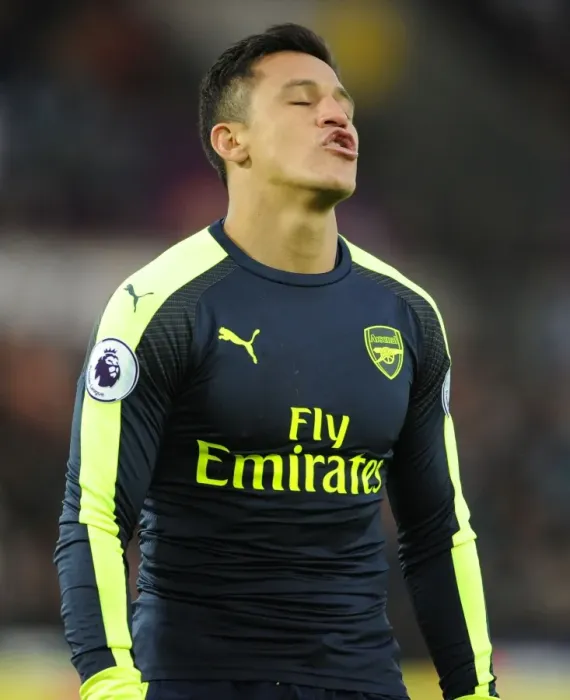 Framed Print : Alexis Sanchez in Action: Arsenal vs. Swansea City, Premier League 2016-17 Framed Print : Alexis Sanchez in Action: Arsenal vs. Swansea City, Premier League 2016-17