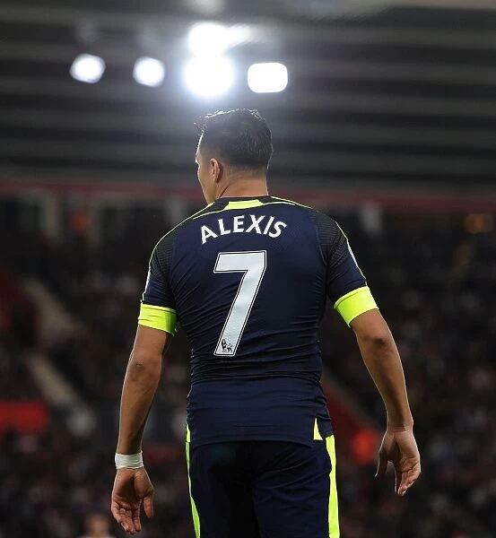 Alexis Sanchez in Action: Arsenal vs. Southampton, Premier League 2016-17