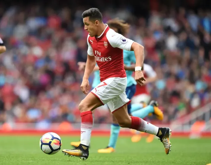 Framed Print : Alexis Sanchez in Action: Arsenal vs AFC Bournemouth, Premier League 2017-18