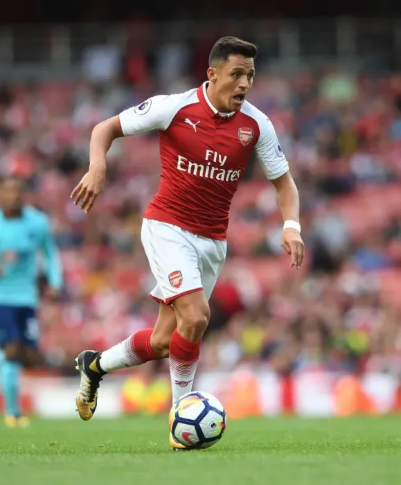 Framed Print : Alexis Sanchez in Action: Arsenal vs AFC Bournemouth, Premier League 2017-18