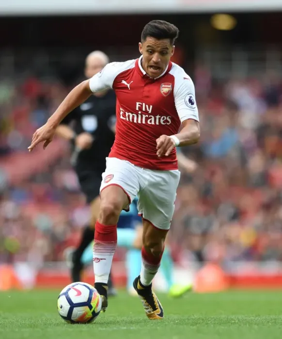 Framed Print : Alexis Sanchez in Action: Arsenal vs AFC Bournemouth, Premier League 2017-18 Framed Print : Alexis Sanchez in Action: Arsenal vs AFC Bournemouth, Premier League 2017-18
