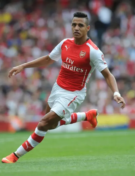 Framed Print : Alexis Sanchez in Action: Arsenal vs AS Monaco, Emirates Cup 2014 Framed Print : Alexis Sanchez in Action: Arsenal vs AS Monaco, Emirates Cup 2014