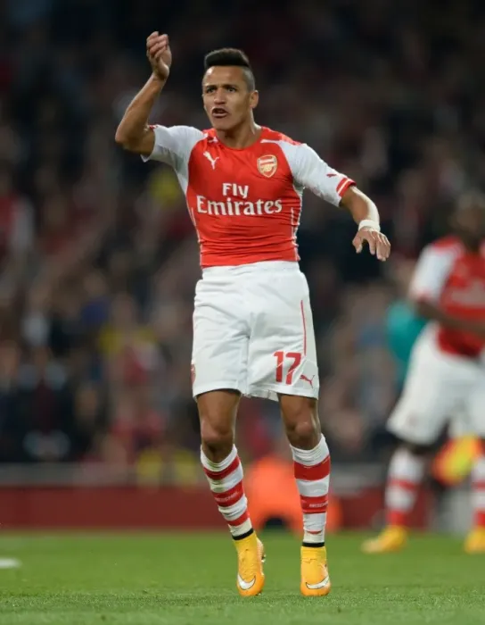 Framed Print : Alexis Sanchez in Action: Arsenal vs Southampton, League Cup 2014 / 15 Framed Print : Alexis Sanchez in Action: Arsenal vs Southampton, League Cup 2014 / 15