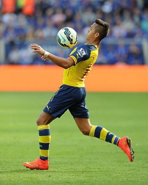 Alexis Sanchez in Action: Leicester City vs. Arsenal, Premier League 2014-15
