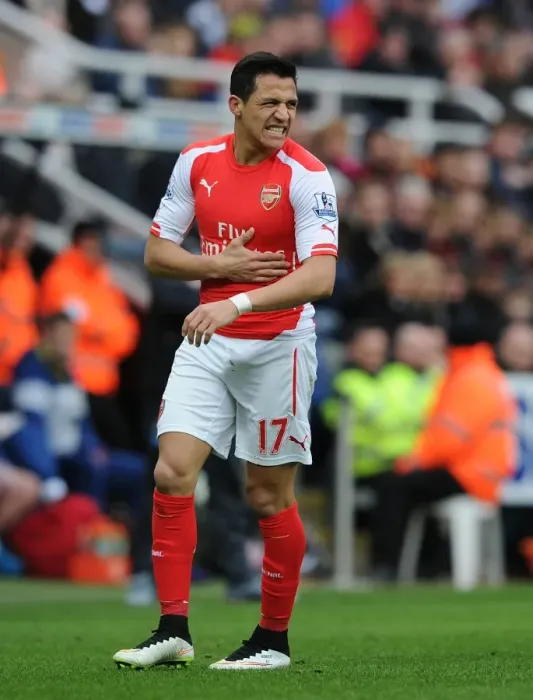 Framed Print : Alexis Sanchez in Action: Newcastle United vs. Arsenal, Premier League 2014-2015 Framed Print : Alexis Sanchez in Action: Newcastle United vs. Arsenal, Premier League 2014-2015