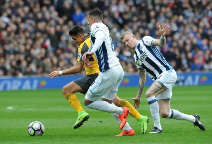 Framed Print : Alexis Sanchez (Arsenal) Jake Livermore and James McClean (WBA). West Bromwich Albion 3 Framed Print : Alexis Sanchez (Arsenal) Jake Livermore and James McClean (WBA). West Bromwich Albion 3