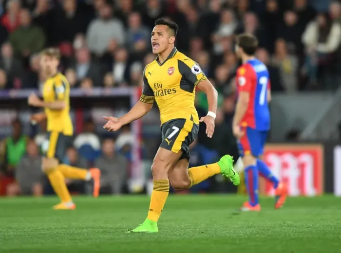 Framed Print : Alexis Sanchez: Arsenal Star in Action Against Crystal Palace, Premier League 2016-17