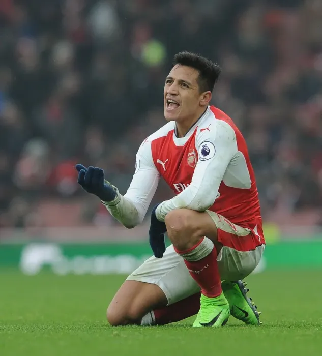 Framed Print : Alexis Sanchez: Arsenal vs. Hull City, 2016-17 Premier League - In Action Framed Print : Alexis Sanchez: Arsenal vs. Hull City, 2016-17 Premier League - In Action