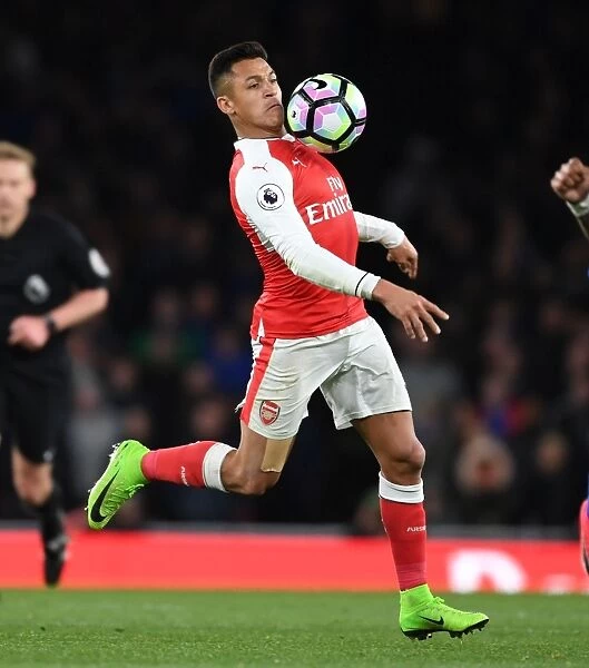 Alexis Sanchez: Arsenal's Star Forward in Action Against Leicester City, Premier League 2016-17