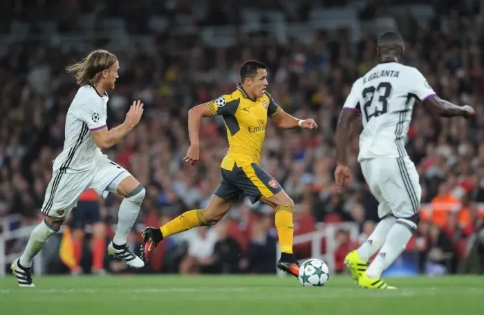 Framed Print : Alexis Sanchez: Arsenal's Star Forward in Action against FC Basel, UEFA Champions League, 2016