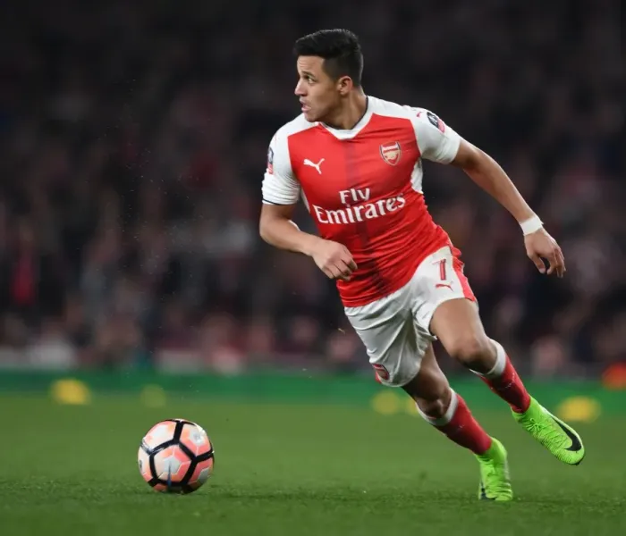 Framed Print : Alexis Sanchez: FA Cup Hero as Arsenal Overcome Lincoln City
