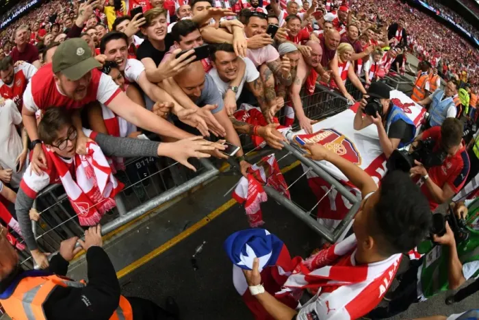 Framed Print : Alexis Sanchez and Jubilant Arsenal Fans Celebrate FA Cup Victory over Chelsea Framed Print : Alexis Sanchez and Jubilant Arsenal Fans Celebrate FA Cup Victory over Chelsea
