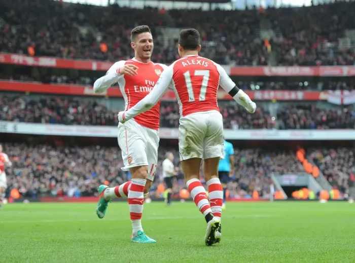 Framed Print : Alexis Sanchez and Olivier Giroud Celebrate Arsenal's Second Goal vs Stoke City (2014-15)