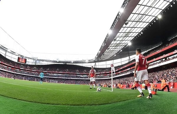 Alexis Sanchez Readies for Corner Kick: Arsenal vs AFC Bournemouth, Premier League 2017-18