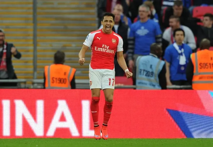 Framed Print : Alexis Sanchez Scores in Arsenal's FA Cup Semi-Final Victory over Reading (April 2015) Framed Print : Alexis Sanchez Scores in Arsenal's FA Cup Semi-Final Victory over Reading (April 2015)