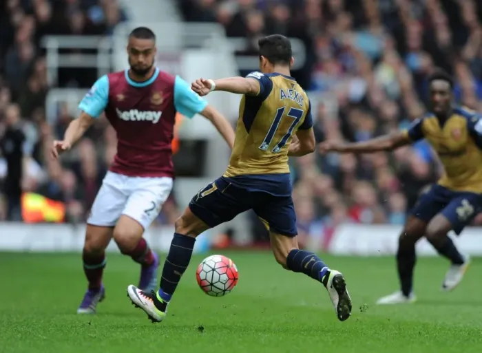 Framed Print : Alexis Sanchez Scores Arsenal's Second Goal vs. West Ham United (April 2016) Framed Print : Alexis Sanchez Scores Arsenal's Second Goal vs. West Ham United (April 2016)