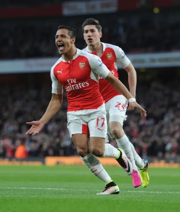Framed Print : Alexis Sanchez Scores: Arsenal's Triumph Over West Bromwich Albion in Premier League 2015-16