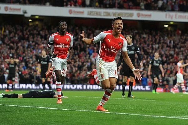 Alexis Sanchez Scores First Goal: Arsenal vs Burnley, Premier League 2014 / 15
