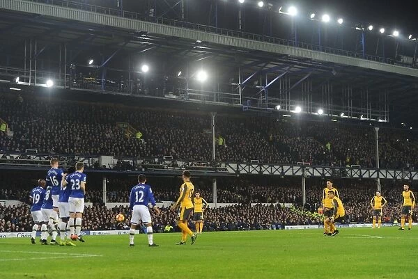 Alexis Sanchez Scores Free-Kick Goal: Everton vs Arsenal, Premier League 2016-17
