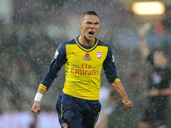 Framed Print : Alexis Sanchez Scores: Kieran Gibbs Euphoric Reaction (Swansea 2014) Framed Print : Alexis Sanchez Scores: Kieran Gibbs Euphoric Reaction (Swansea 2014)