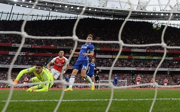 Alexis Sanchez Scores the Opener: Arsenal's Triumph over Chelsea in the 2016-17 Premier League