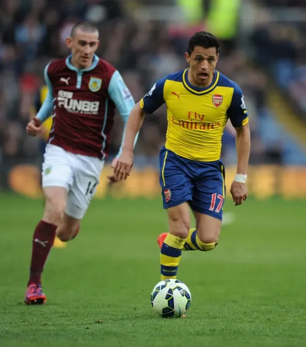 Framed Print : Alexis Sanchez Scores Past Burnley's Defense: Burnley vs Arsenal, Premier League 2014 / 15