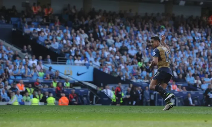 Framed Print : Alexis Sanchez Scores the Second: Arsenal's Victory at Manchester City, Premier League 2015-16 Framed Print : Alexis Sanchez Scores the Second: Arsenal's Victory at Manchester City, Premier League 2015-16