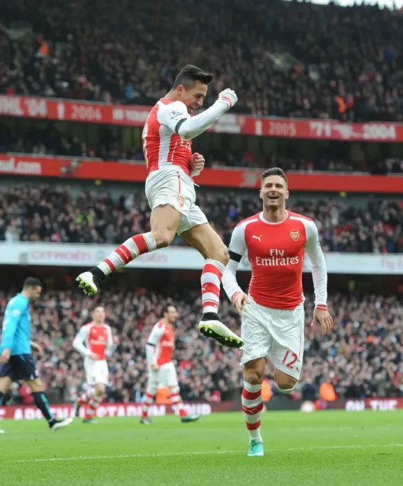 Framed Print : Alexis Sanchez Scores Second Goal: Arsenal vs. Stoke City, Premier League 2014-15