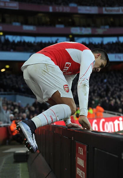Alexis Sanchez Soars Over Advertising Boards in Electric FA Cup Moment
