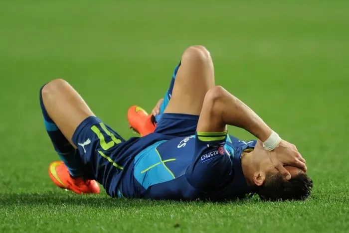 Framed Print : Alexis Sanchez: Unforgettable Star Performance for Arsenal vs. AS Monaco in the UEFA Champions League (March 2015) Framed Print : Alexis Sanchez: Unforgettable Star Performance for Arsenal vs. AS Monaco in the UEFA Champions League (March 2015)