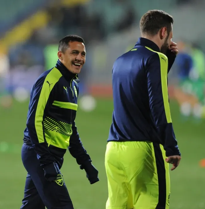 Framed Print : Alexis Sanchez Warms Up Ahead of Arsenal's UEFA Champions League Clash with Ludogorets Razgrad