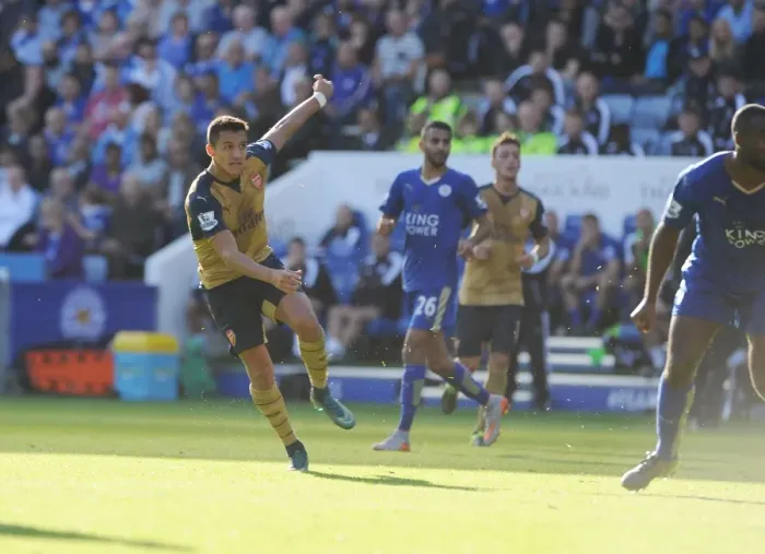 Framed Print : Alexis Sanchez's Brace: Arsenal's Triumph over Leicester City, 2015 / 16 Premier League